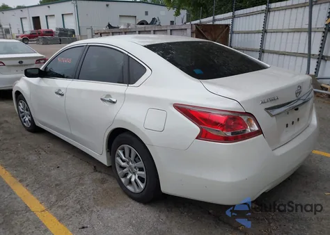 2013 Nissan Altima 2.5 S from USA, damaged, VIN 1N4AL3AP9DC198550